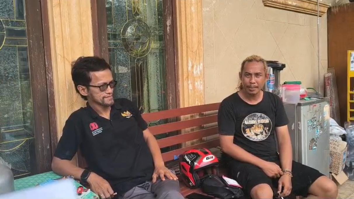 Ketua dan Wakil Ketua membahas rincian tugas kegiatan